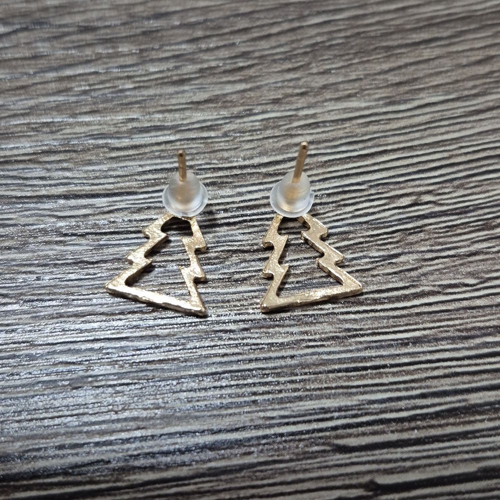 💥$5 BUNDLED💥Novelty Cut-Out Tree Stud Earrings | Holiday Jewelry Gifts for Her - Picture 4 of 5